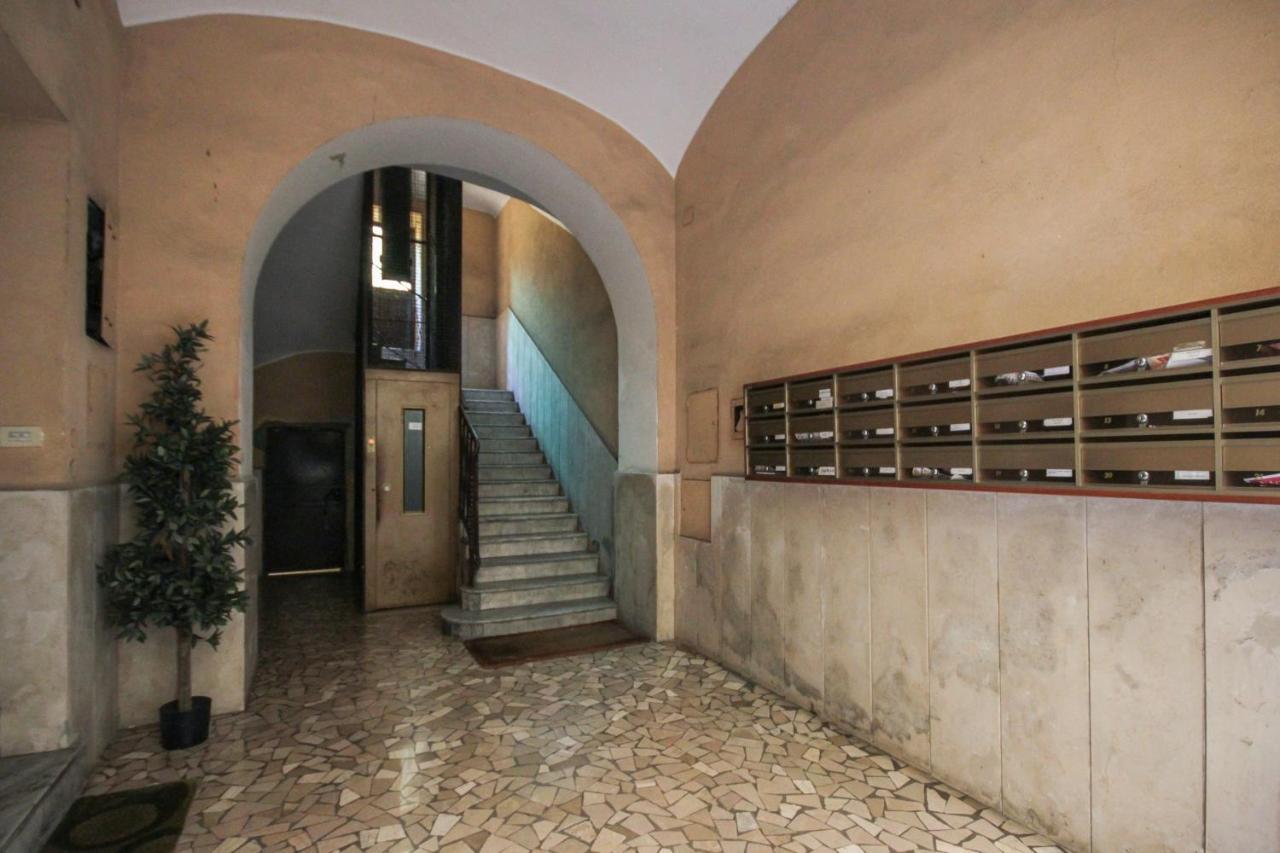Home Vaticano 50 Steps From Museum Luaran gambar